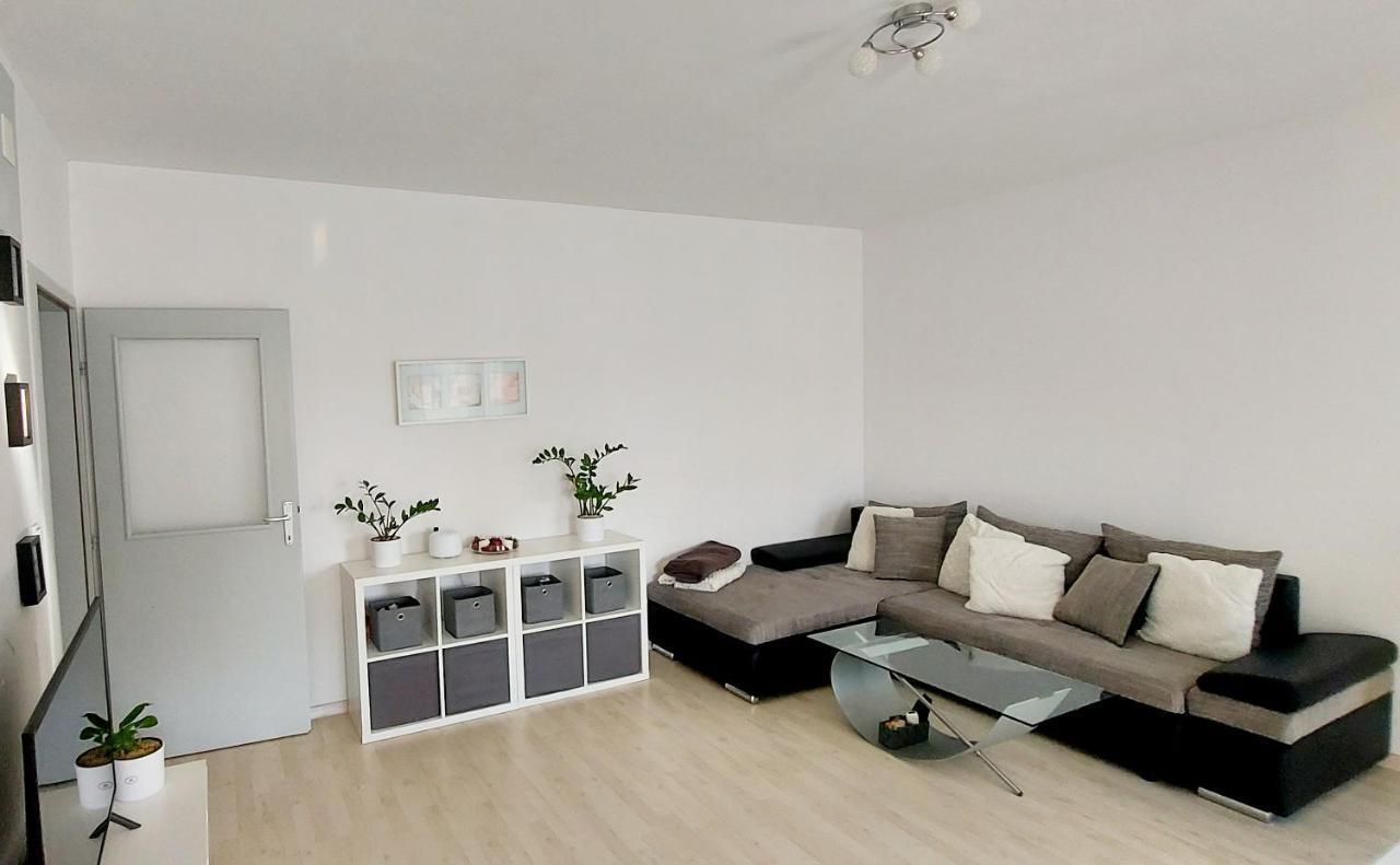 Apartman Near Fazana-500 From The Sea エクステリア 写真